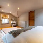 Prospect House *